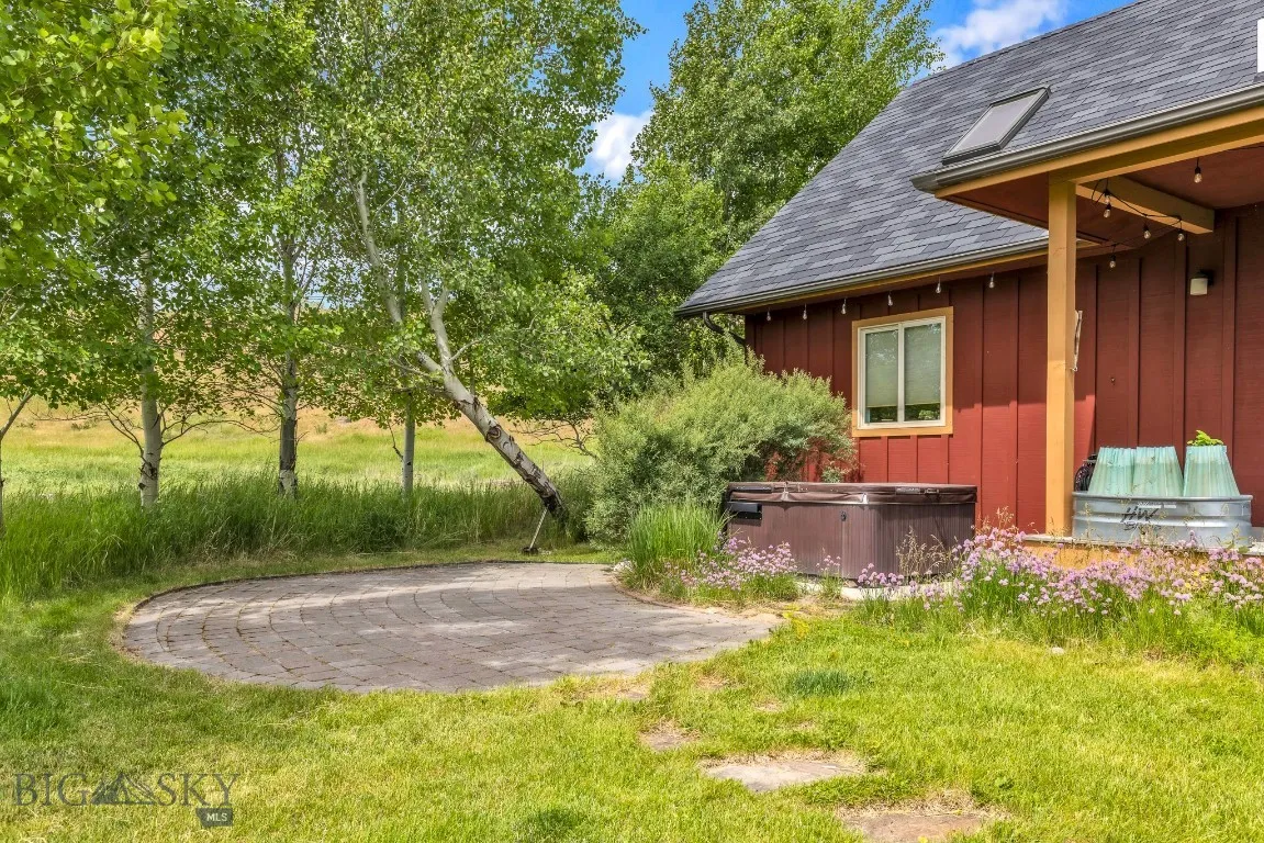 13 Blue Wing Road, Ennis, Montana 59729, Ennis, Montana 59729, 4 Bedrooms Bedrooms, ,2 BathroomsBathrooms,Residential,For Sale,13 Blue Wing Road, Ennis, Montana 59729,0,403101
