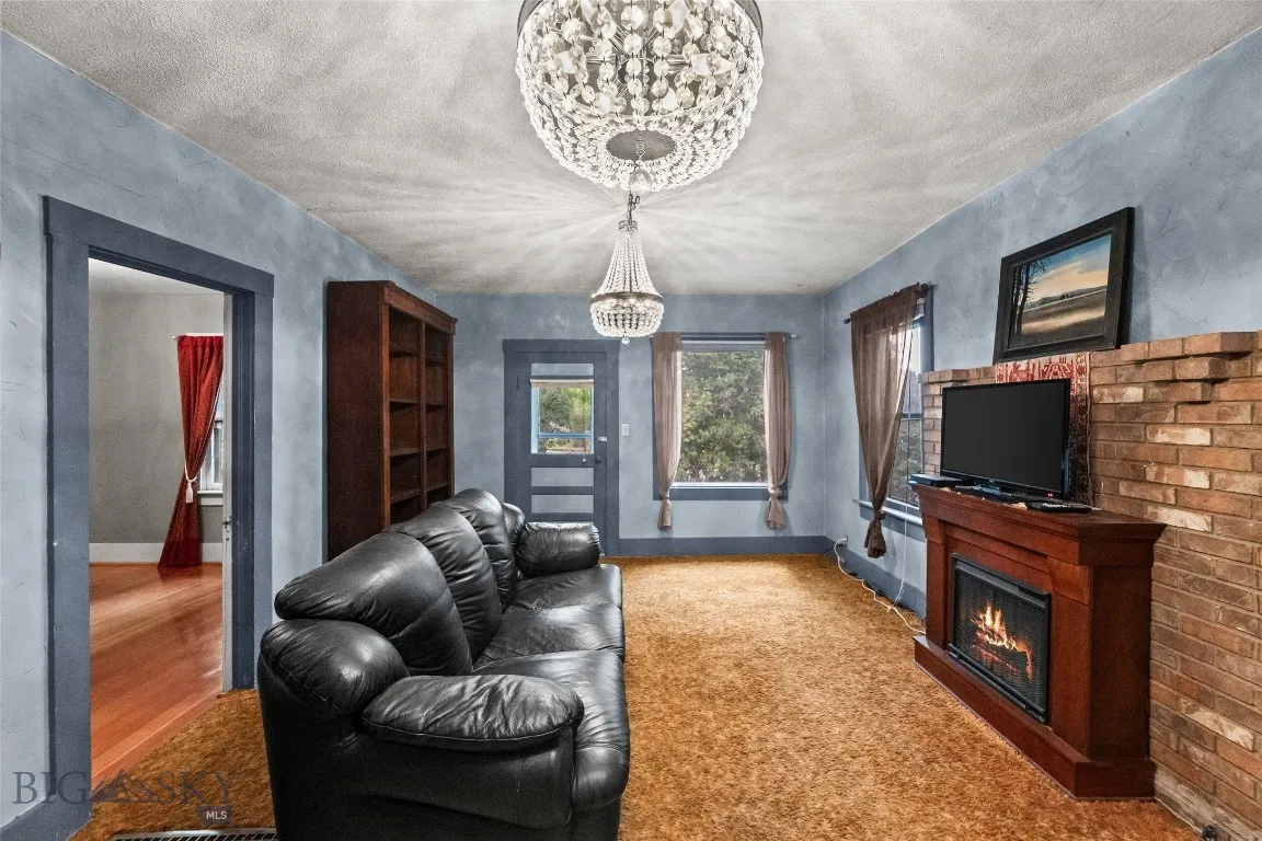 523 N I Street, Livingston, Montana 59047, Livingston, Montana 59047, 3 Bedrooms Bedrooms, ,1 BathroomBathrooms,Residential,For Sale,523 N I Street, Livingston, Montana 59047,403240