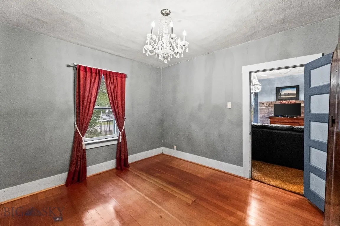 523 N I Street, Livingston, Montana 59047, Livingston, Montana 59047, 3 Bedrooms Bedrooms, ,1 BathroomBathrooms,Residential,For Sale,523 N I Street, Livingston, Montana 59047,403240