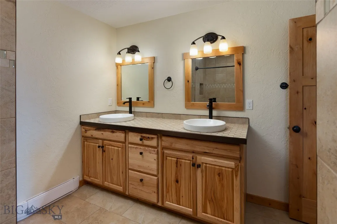 61 Painted Pony Drive, Belgrade, Montana 59714, Belgrade, Montana 59714, 3 Bedrooms Bedrooms, ,1 BathroomBathrooms,Residential,For Sale,61 Painted Pony Drive, Belgrade, Montana 59714,402951