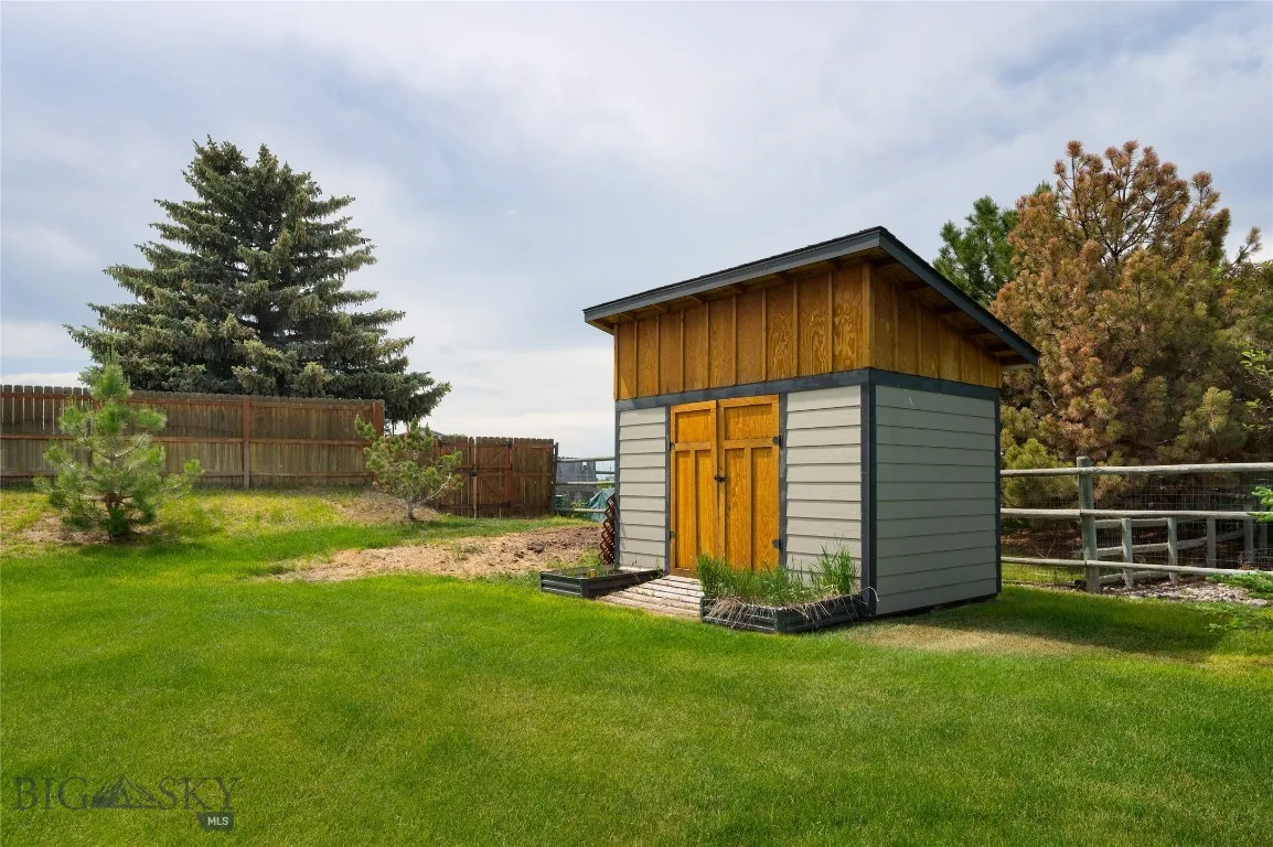 61 Painted Pony Drive, Belgrade, Montana 59714, Belgrade, Montana 59714, 3 Bedrooms Bedrooms, ,1 BathroomBathrooms,Residential,For Sale,61 Painted Pony Drive, Belgrade, Montana 59714,402951