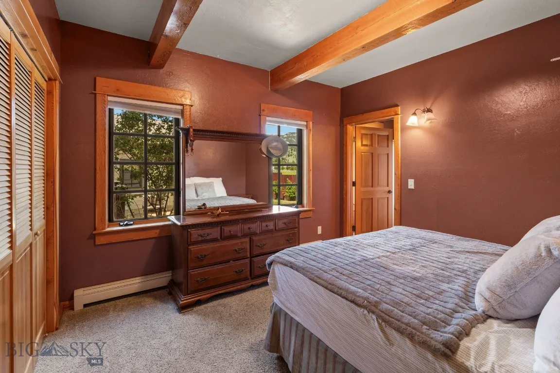 250 Silver Run Road, Gallatin Gateway, Montana 597, Gallatin Gateway, Montana 59730, 3 Bedrooms Bedrooms, ,3 BathroomsBathrooms,Residential,For Sale,250 Silver Run Road, Gallatin Gateway, Montana 597,403255
