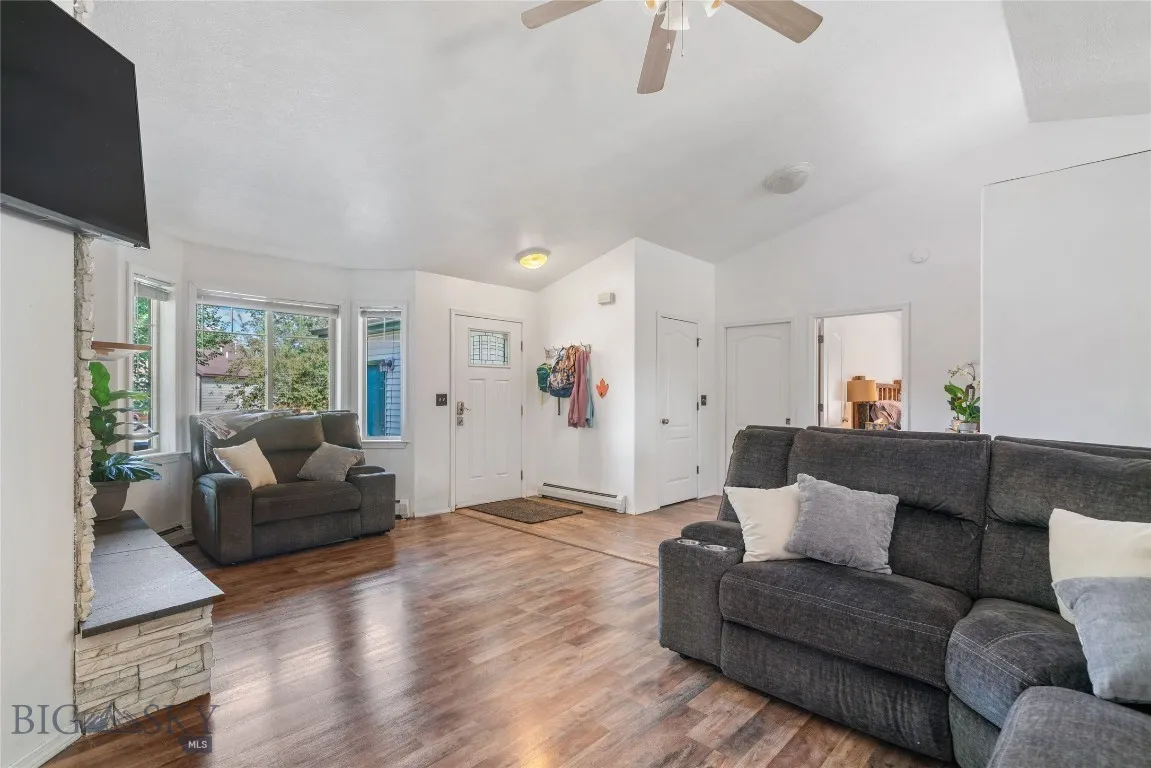 217 Lillian Way, Bozeman, Montana 59718, Bozeman, Montana 59718, 3 Bedrooms Bedrooms, ,2 BathroomsBathrooms,Residential,For Sale,217 Lillian Way, Bozeman, Montana 59718,403223