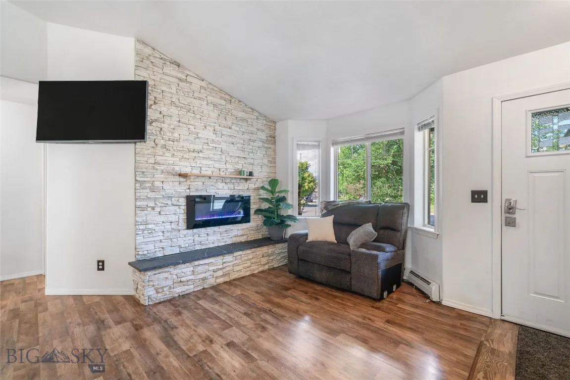 217 Lillian Way, Bozeman, Montana 59718, Bozeman, Montana 59718, 3 Bedrooms Bedrooms, ,2 BathroomsBathrooms,Residential,For Sale,217 Lillian Way, Bozeman, Montana 59718,403223