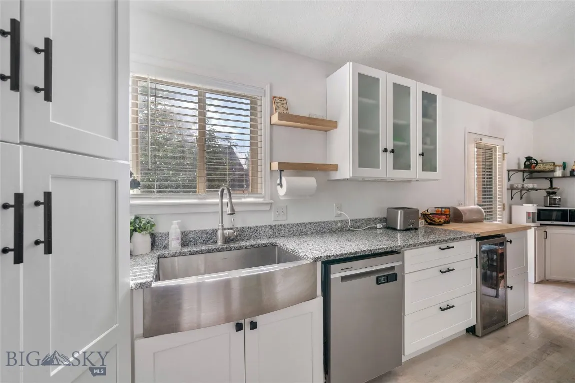 217 Lillian Way, Bozeman, Montana 59718, Bozeman, Montana 59718, 3 Bedrooms Bedrooms, ,2 BathroomsBathrooms,Residential,For Sale,217 Lillian Way, Bozeman, Montana 59718,403223