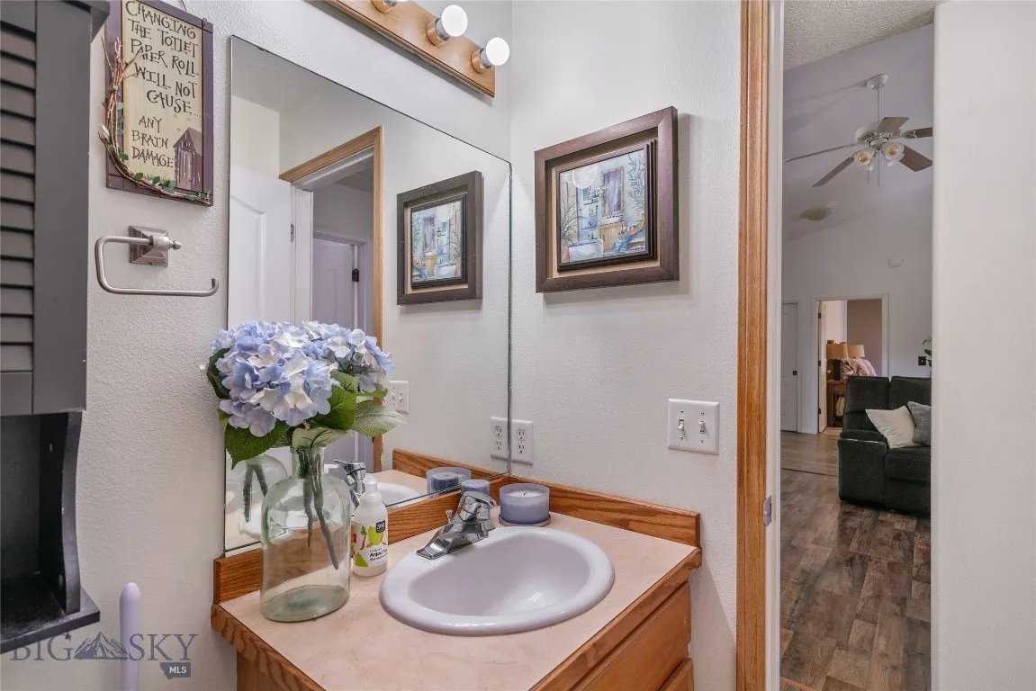 217 Lillian Way, Bozeman, Montana 59718, Bozeman, Montana 59718, 3 Bedrooms Bedrooms, ,2 BathroomsBathrooms,Residential,For Sale,217 Lillian Way, Bozeman, Montana 59718,403223
