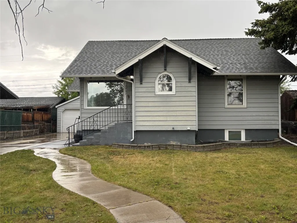 2931 Goodwin Street, Butte, Montana 59701, Butte, Montana 59701, 3 Bedrooms Bedrooms, ,2 BathroomsBathrooms,Residential,For Sale,2931 Goodwin Street, Butte, Montana 59701,403403