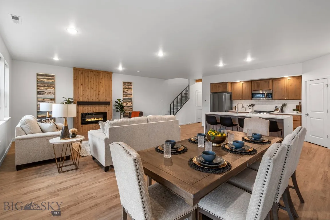 402 W Manhattan Avenue B, Manhattan, Montana 59741, Manhattan, Montana 59741, 3 Bedrooms Bedrooms, ,2 BathroomsBathrooms,Residential,For Sale,402 W Manhattan Avenue B, Manhattan, Montana 59741,398616