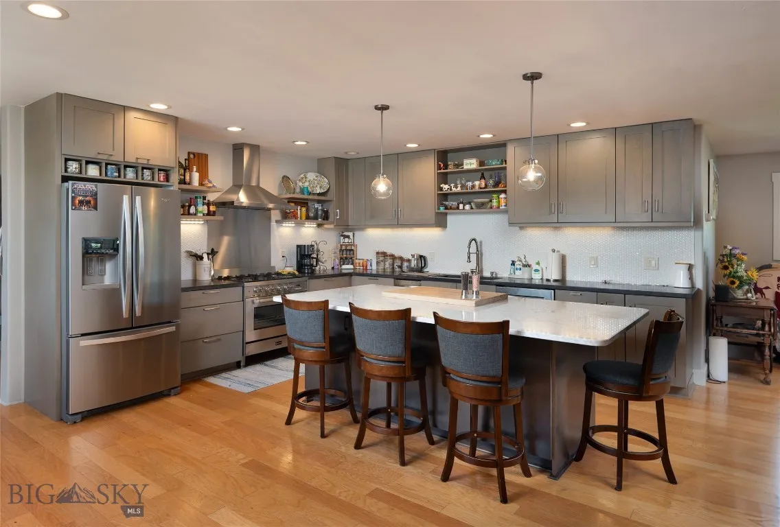 Beautiful kitchen with SS Appliances, double ovens