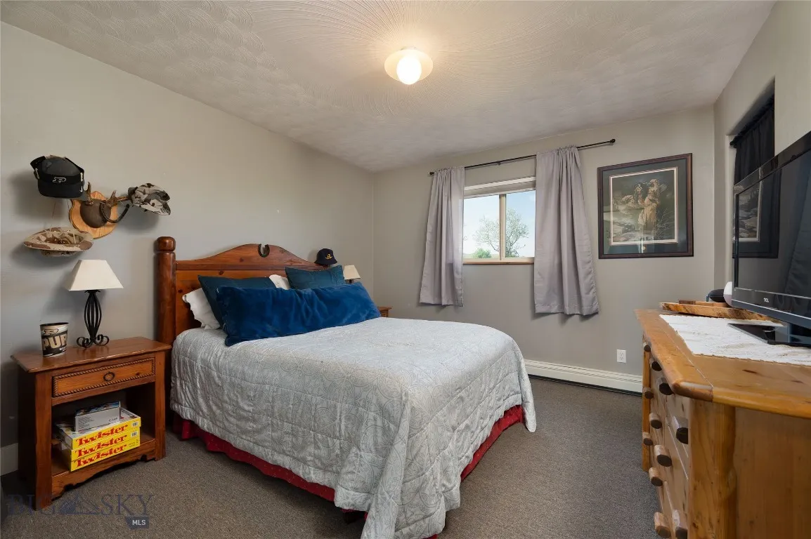 guest bedroom #1