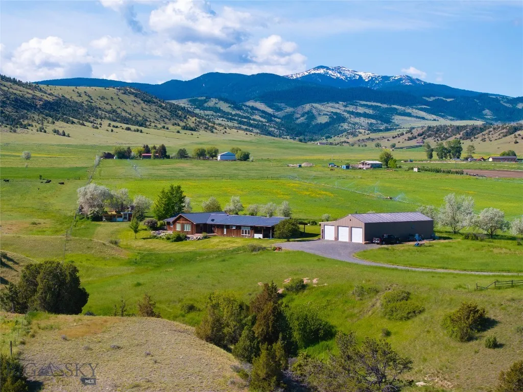 4Bedroom, + Office custom home with huge shop