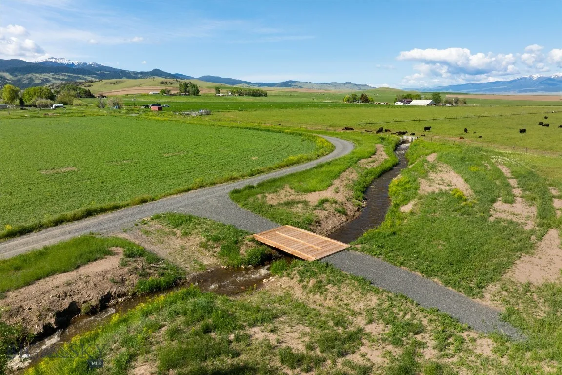 107 Mayflower Road, Whitehall, Montana 59759, Whitehall, Montana 59759, 4 Bedrooms Bedrooms, ,3 BathroomsBathrooms,Residential,For Sale,107 Mayflower Road, Whitehall, Montana 59759,0,402996