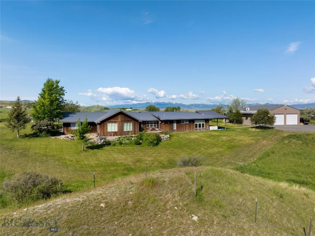 107 Mayflower Road, Whitehall, Montana 59759, Whitehall, Montana 59759, 4 Bedrooms Bedrooms, ,3 BathroomsBathrooms,Residential,For Sale,107 Mayflower Road, Whitehall, Montana 59759,0,402996