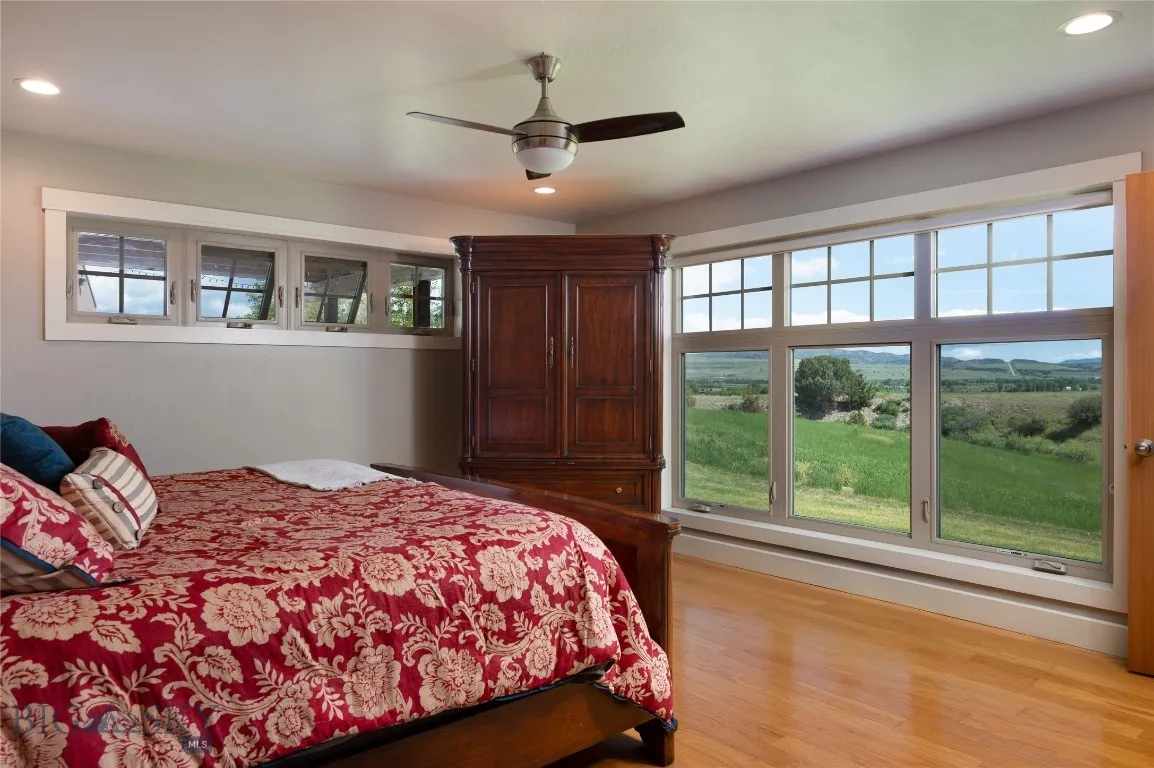 Main floor primary suite
