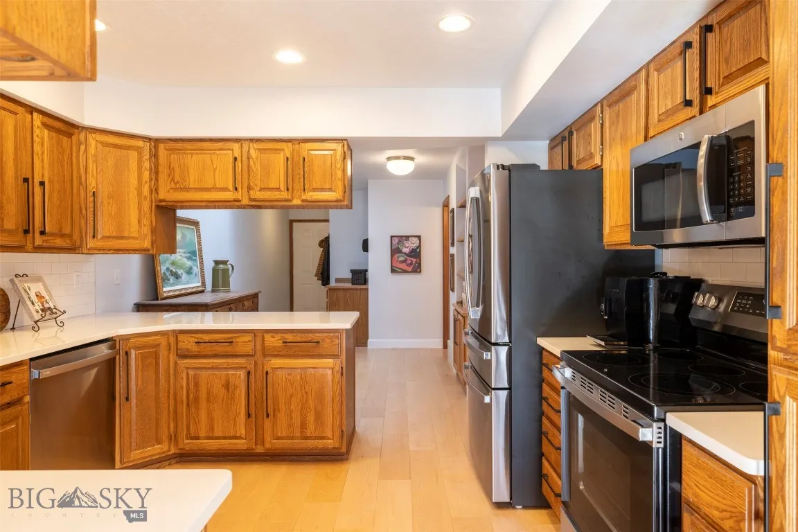 31 Hoffman Drive, Bozeman, Montana 59715, Bozeman, Montana 59715, 4 Bedrooms Bedrooms, ,3 BathroomsBathrooms,Residential,For Sale,31 Hoffman Drive, Bozeman, Montana 59715,403451