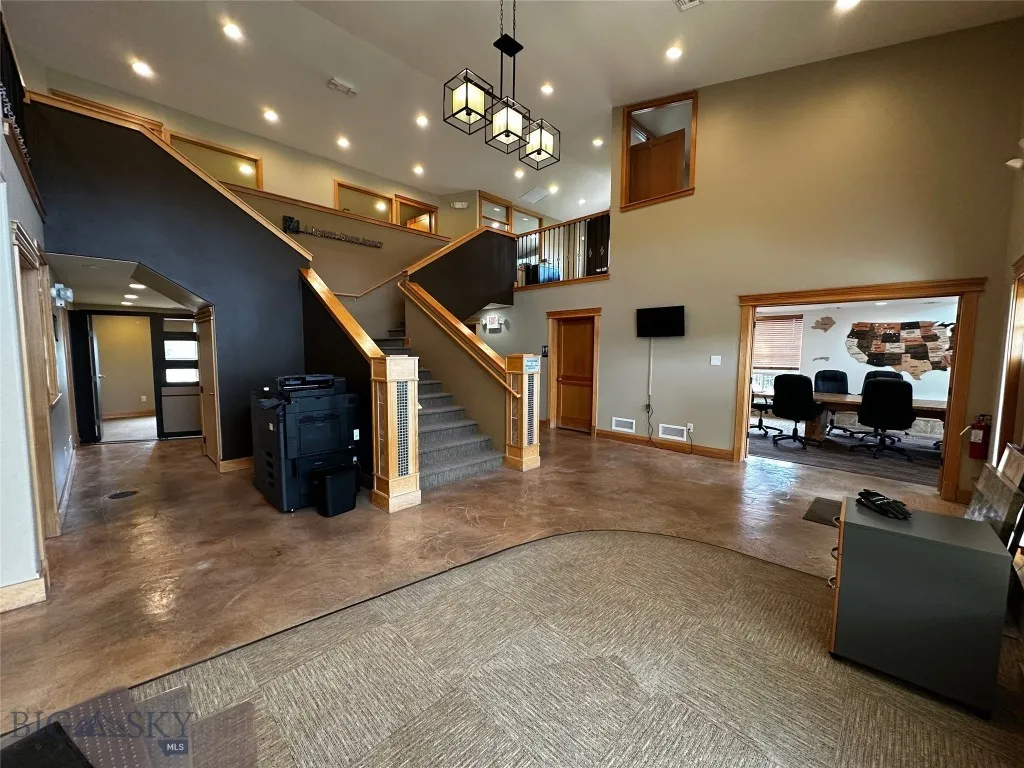 3390 Colton Drive A, Helena, Montana 59602, Helena, Montana 59602, ,Commercial Lease,3390 Colton Drive A, Helena, Montana 59602,403464