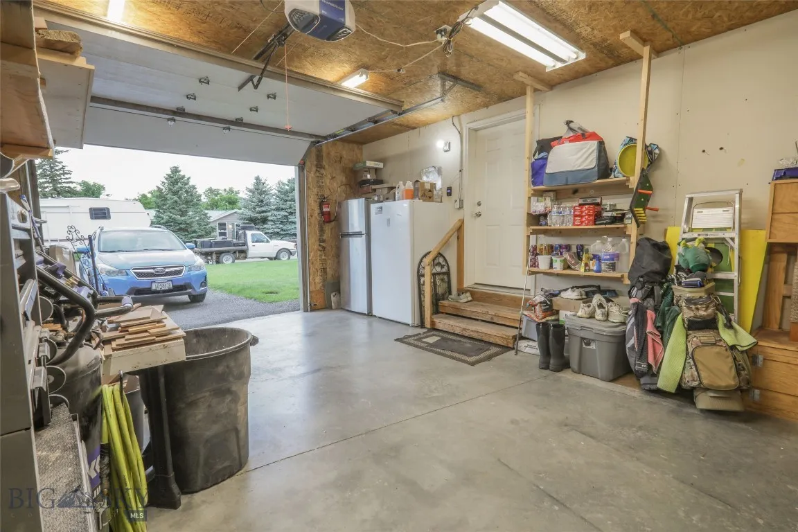 205 Bridge St., Big Timber, Montana 59011, Big Timber, Montana 59011, 3 Bedrooms Bedrooms, ,2 BathroomsBathrooms,Residential,For Sale,205 Bridge St., Big Timber, Montana 59011,0,403397