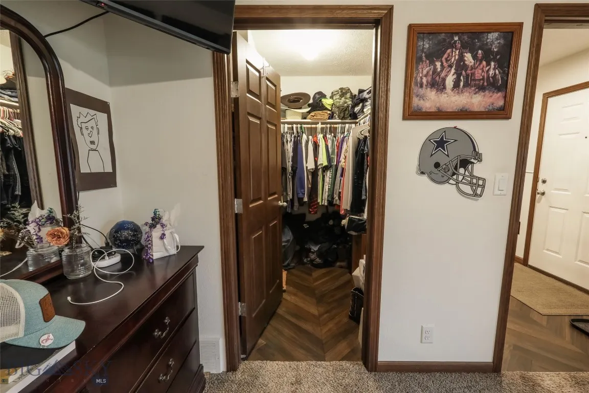 205 Bridge St., Big Timber, Montana 59011, Big Timber, Montana 59011, 3 Bedrooms Bedrooms, ,2 BathroomsBathrooms,Residential,For Sale,205 Bridge St., Big Timber, Montana 59011,0,403397