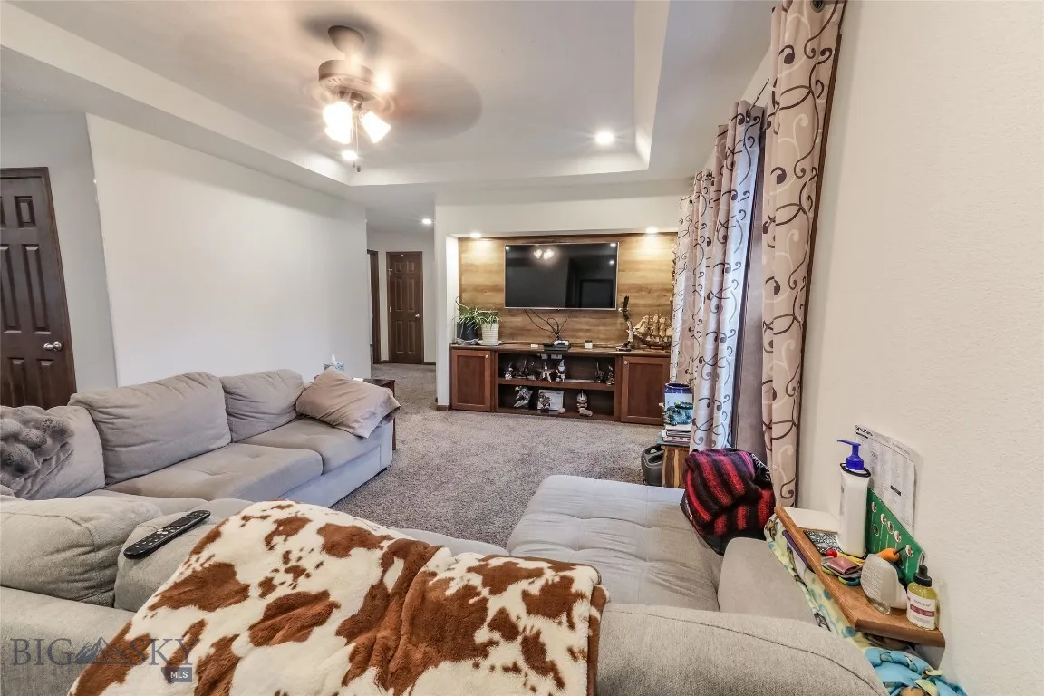 205 Bridge St., Big Timber, Montana 59011, Big Timber, Montana 59011, 3 Bedrooms Bedrooms, ,2 BathroomsBathrooms,Residential,For Sale,205 Bridge St., Big Timber, Montana 59011,0,403397