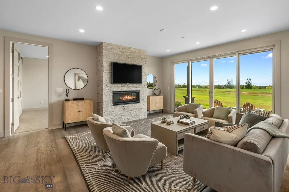 55 Ghost Horse B, Bozeman, Montana 59718, Bozeman, Montana 59718, 2 Bedrooms Bedrooms, ,2 BathroomsBathrooms,Residential,For Sale,55 Ghost Horse B, Bozeman, Montana 59718,0,403474