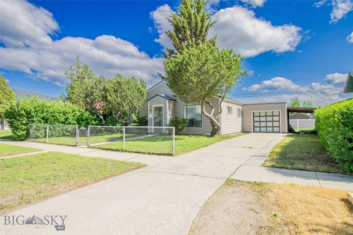 1940 Locust, Butte, Montana 59701, Butte, Montana 59701, 2 Bedrooms Bedrooms, ,1 BathroomBathrooms,Residential,For Sale,1940 Locust, Butte, Montana 59701,403477
