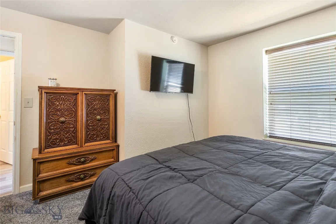 940 Nevada Avenue, Butte, Montana 59701, Butte, Montana 59701, 4 Bedrooms Bedrooms, ,2 BathroomsBathrooms,Residential,For Sale,940 Nevada Avenue, Butte, Montana 59701,403470
