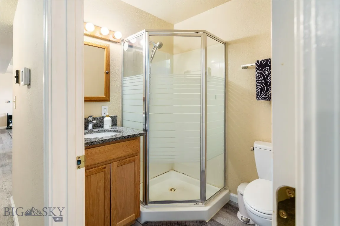 940 Nevada Avenue, Butte, Montana 59701, Butte, Montana 59701, 4 Bedrooms Bedrooms, ,2 BathroomsBathrooms,Residential,For Sale,940 Nevada Avenue, Butte, Montana 59701,403470