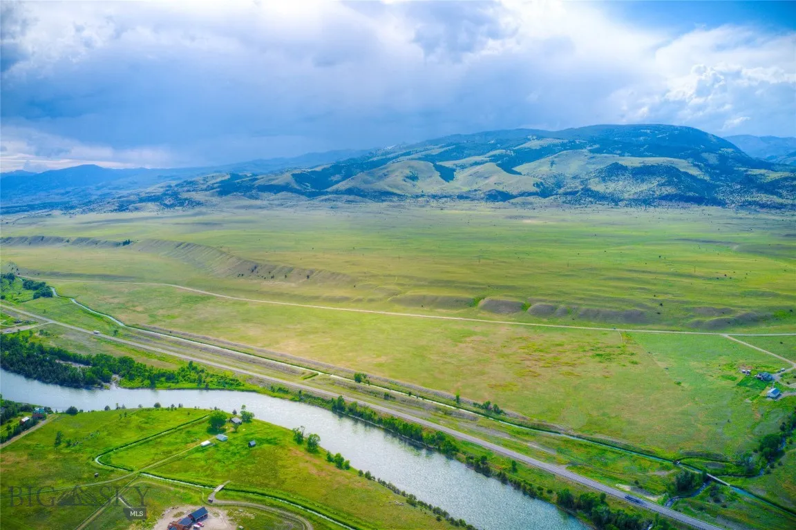 Nhn Old Yellowstone Trail North N, Livingston, Mon, Livingston, Montana 59047, ,Land,For Sale,Nhn Old Yellowstone Trail North N, Livingston, Mon,403389