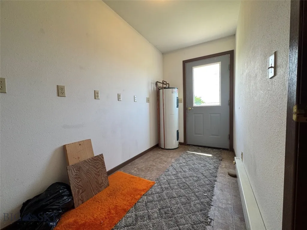 915 E 2nd Ave, Big Timber, Montana 59011, Big Timber, Montana 59011, 4 Bedrooms Bedrooms, ,2 BathroomsBathrooms,Residential,For Sale,915 E 2nd Ave, Big Timber, Montana 59011,403503