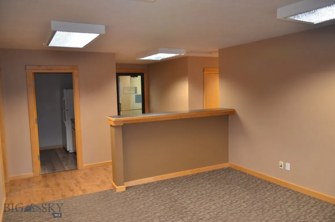 682 S Ferguson Avenue S 6, Bozeman, Montana 59718, Bozeman, Montana 59718, ,Commercial Sale,For Sale,682 S Ferguson Avenue S 6, Bozeman, Montana 59718,0,403505