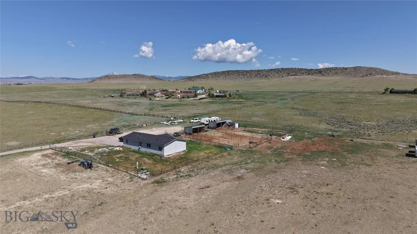 281 Snowcrest Trail, Dillon, Montana 59725, Dillon, Montana 59725, 3 Bedrooms Bedrooms, ,2 BathroomsBathrooms,Residential,For Sale,281 Snowcrest Trail, Dillon, Montana 59725,403534