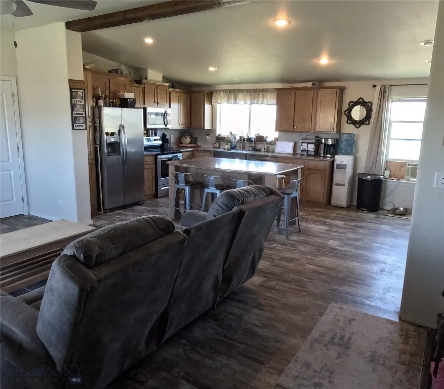 281 Snowcrest Trail, Dillon, Montana 59725, Dillon, Montana 59725, 3 Bedrooms Bedrooms, ,2 BathroomsBathrooms,Residential,For Sale,281 Snowcrest Trail, Dillon, Montana 59725,403534