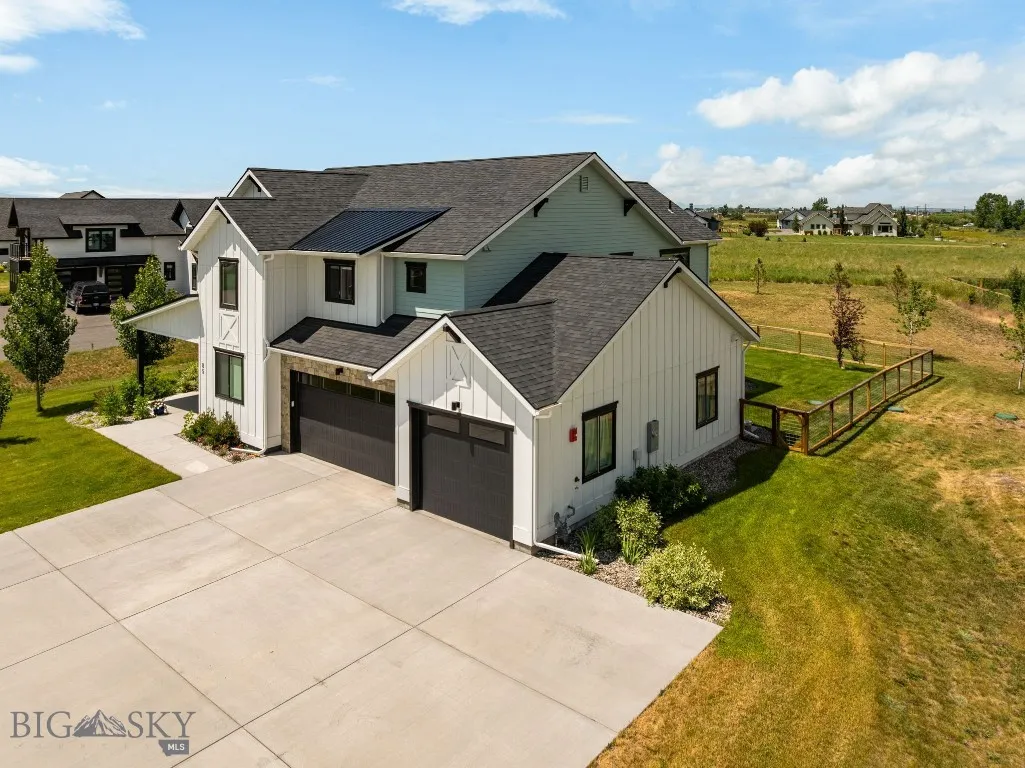 85 Riparian Way, Bozeman, Montana 59718, Bozeman, Montana 59718, 5 Bedrooms Bedrooms, ,3 BathroomsBathrooms,Residential,For Sale,85 Riparian Way, Bozeman, Montana 59718,402960