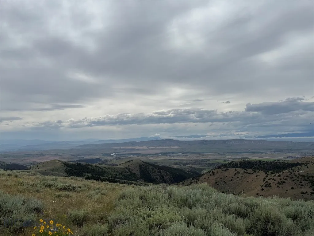357 Pole Gulch Road, Three Forks, Montana 59752, Three Forks, Montana 59752, ,1 BathroomBathrooms,Residential,For Sale,357 Pole Gulch Road, Three Forks, Montana 59752,403493