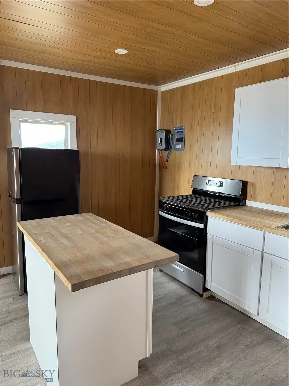 357 Pole Gulch Road, Three Forks, Montana 59752, Three Forks, Montana 59752, ,1 BathroomBathrooms,Residential,For Sale,357 Pole Gulch Road, Three Forks, Montana 59752,403493