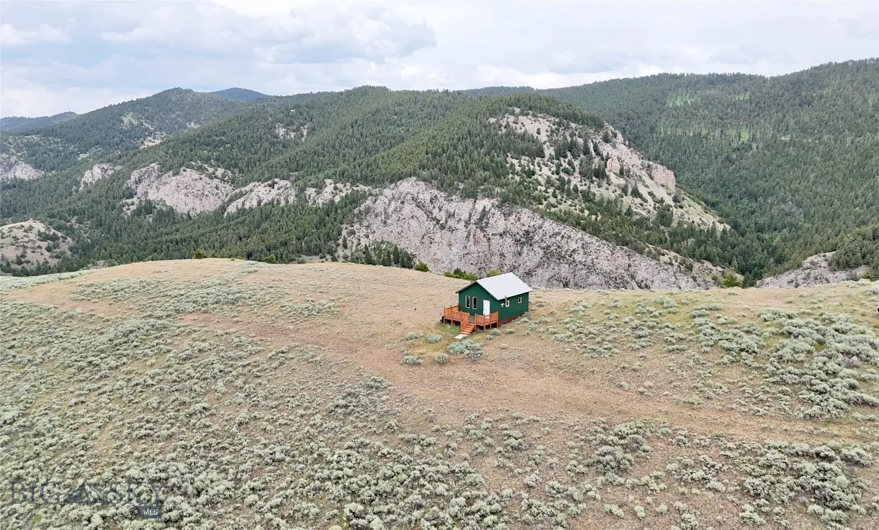 357 Pole Gulch Road, Three Forks, Montana 59752, Three Forks, Montana 59752, ,1 BathroomBathrooms,Residential,For Sale,357 Pole Gulch Road, Three Forks, Montana 59752,403493