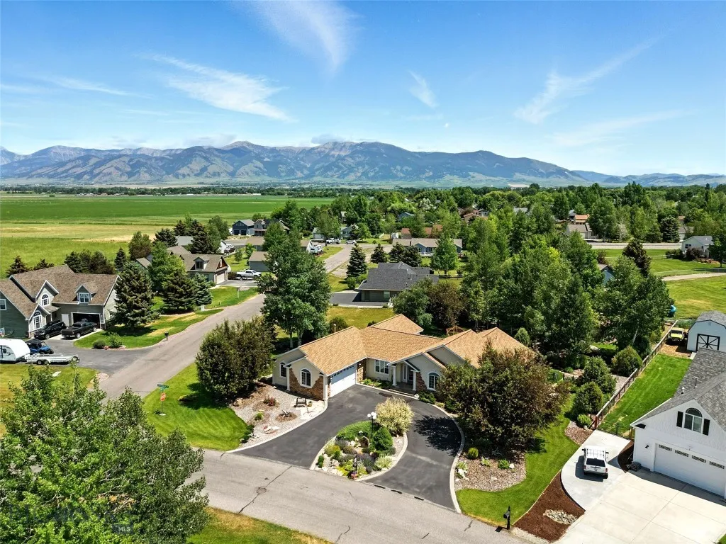 12 Pathfinder, Bozeman, Montana 59718, Bozeman, Montana 59718, 3 Bedrooms Bedrooms, ,2 BathroomsBathrooms,Residential,For Sale,12 Pathfinder, Bozeman, Montana 59718,0,403549