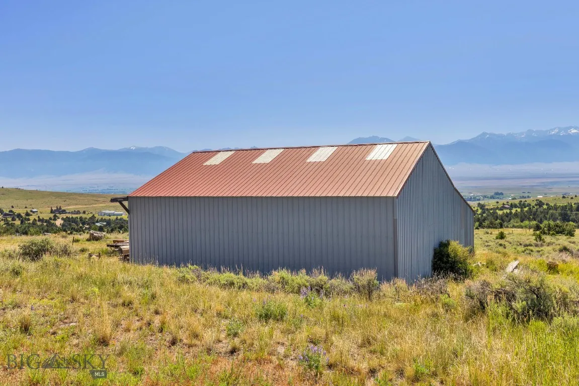 2 Eight Mile Creek Rd, Ennis, Montana 59729, Ennis, Montana 59729, 4 Bedrooms Bedrooms, ,1 BathroomBathrooms,Residential,For Sale,2 Eight Mile Creek Rd, Ennis, Montana 59729,403526