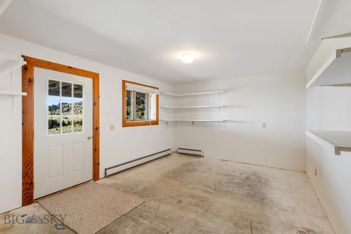 2 Eight Mile Creek Rd, Ennis, Montana 59729, Ennis, Montana 59729, 4 Bedrooms Bedrooms, ,1 BathroomBathrooms,Residential,For Sale,2 Eight Mile Creek Rd, Ennis, Montana 59729,403526