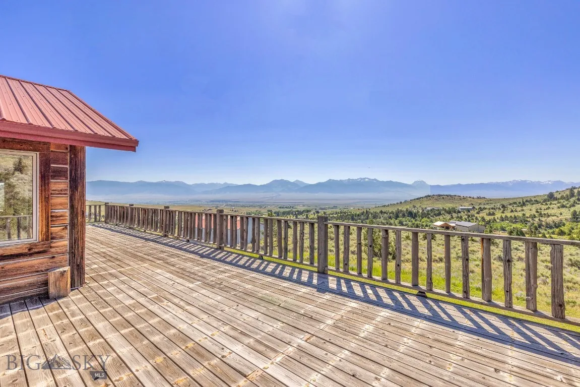 2 Eight Mile Creek Rd, Ennis, Montana 59729, Ennis, Montana 59729, 4 Bedrooms Bedrooms, ,1 BathroomBathrooms,Residential,For Sale,2 Eight Mile Creek Rd, Ennis, Montana 59729,403526