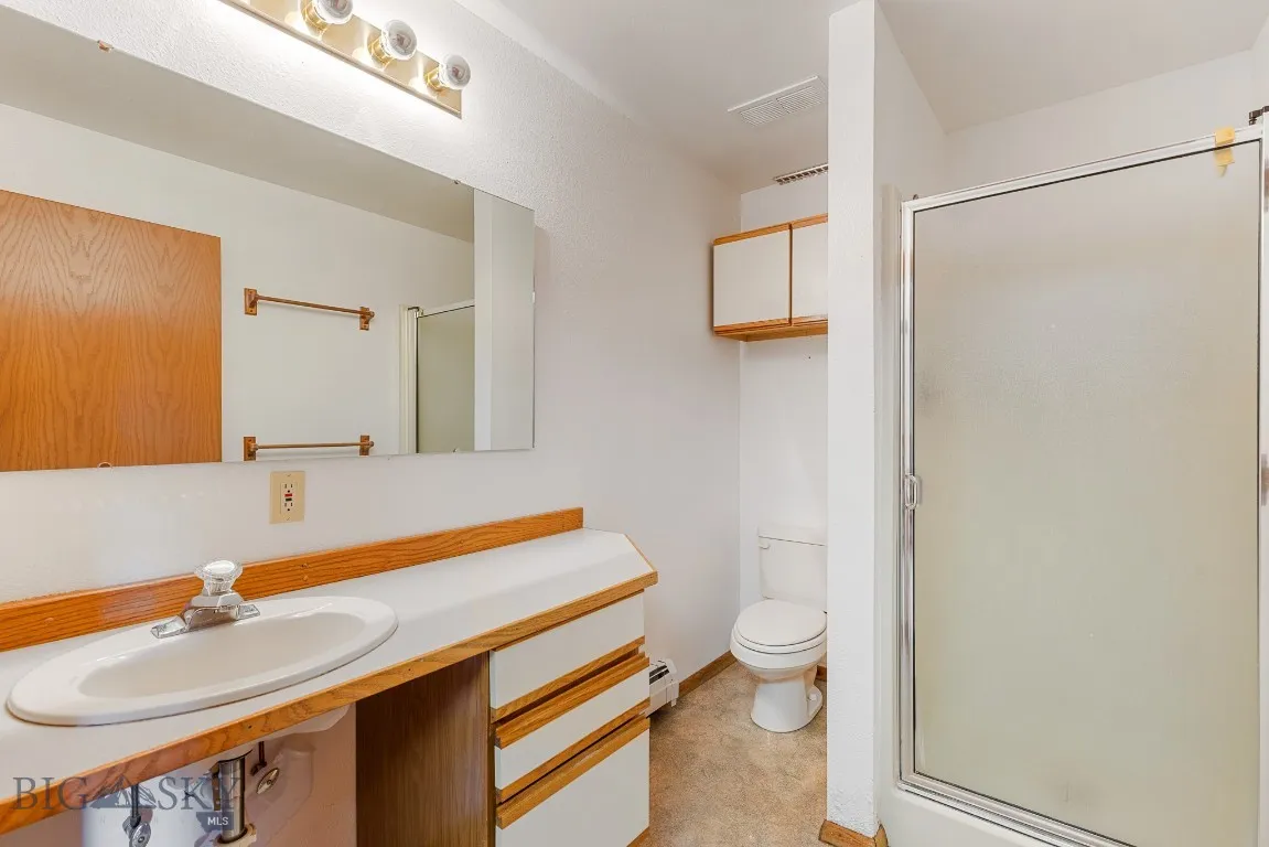 2 Eight Mile Creek Rd, Ennis, Montana 59729, Ennis, Montana 59729, 4 Bedrooms Bedrooms, ,1 BathroomBathrooms,Residential,For Sale,2 Eight Mile Creek Rd, Ennis, Montana 59729,403526