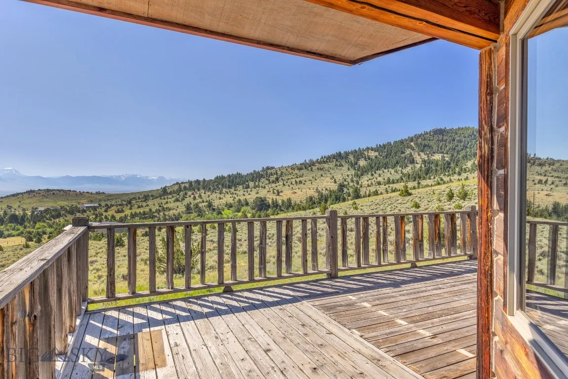 2 Eight Mile Creek Rd, Ennis, Montana 59729, Ennis, Montana 59729, 4 Bedrooms Bedrooms, ,1 BathroomBathrooms,Residential,For Sale,2 Eight Mile Creek Rd, Ennis, Montana 59729,403526