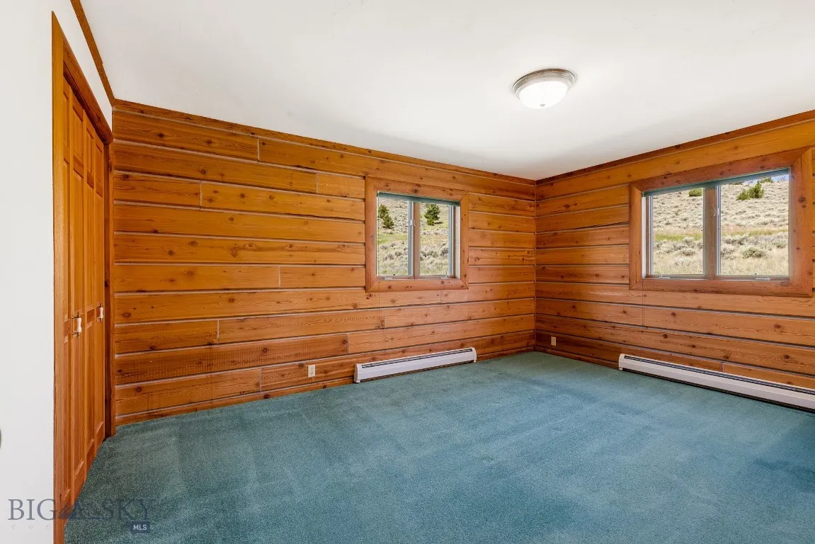 2 Eight Mile Creek Rd, Ennis, Montana 59729, Ennis, Montana 59729, 4 Bedrooms Bedrooms, ,1 BathroomBathrooms,Residential,For Sale,2 Eight Mile Creek Rd, Ennis, Montana 59729,403526