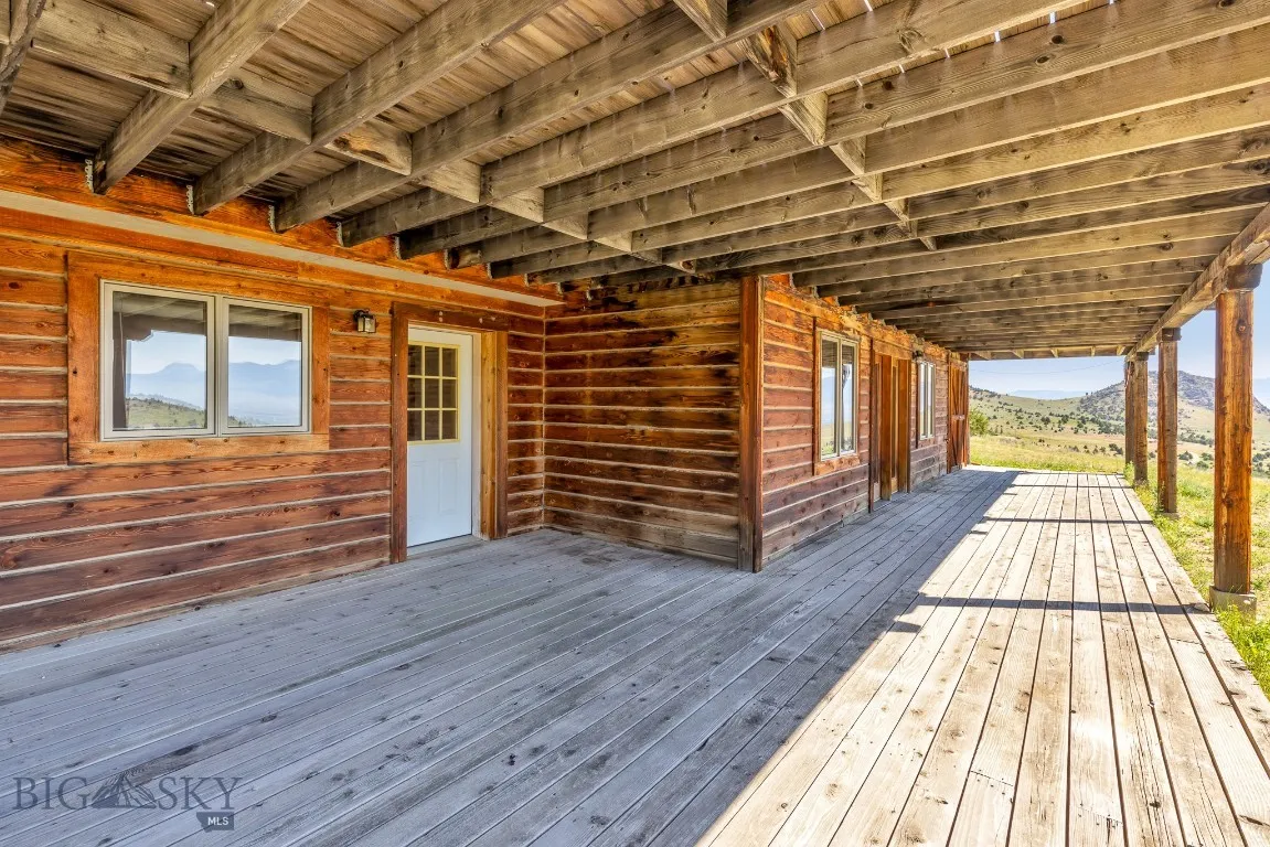 2 Eight Mile Creek Rd, Ennis, Montana 59729, Ennis, Montana 59729, 4 Bedrooms Bedrooms, ,1 BathroomBathrooms,Residential,For Sale,2 Eight Mile Creek Rd, Ennis, Montana 59729,403526