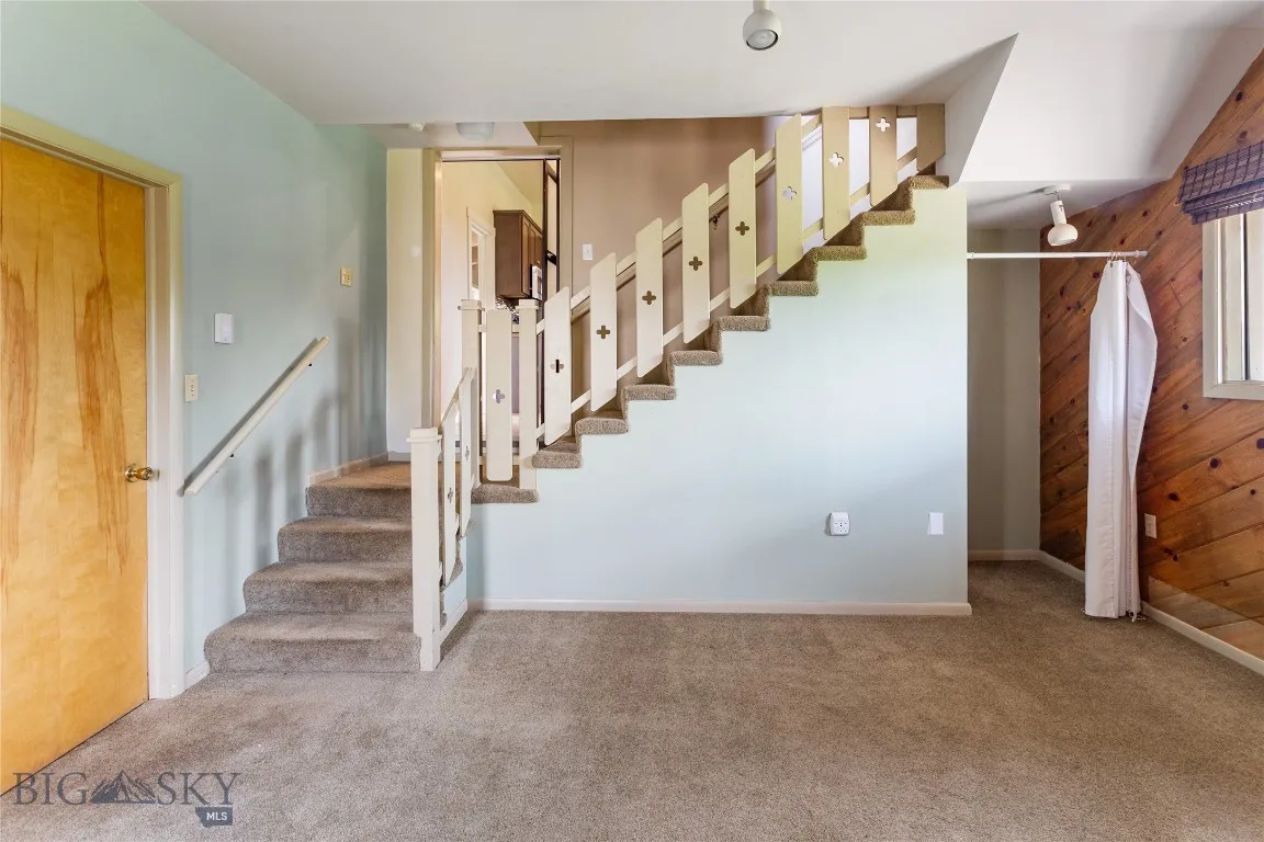 1416 W Gold Street, Butte, Montana 59701, Butte, Montana 59701, 5 Bedrooms Bedrooms, ,2 BathroomsBathrooms,Residential,For Sale,1416 W Gold Street, Butte, Montana 59701,403546