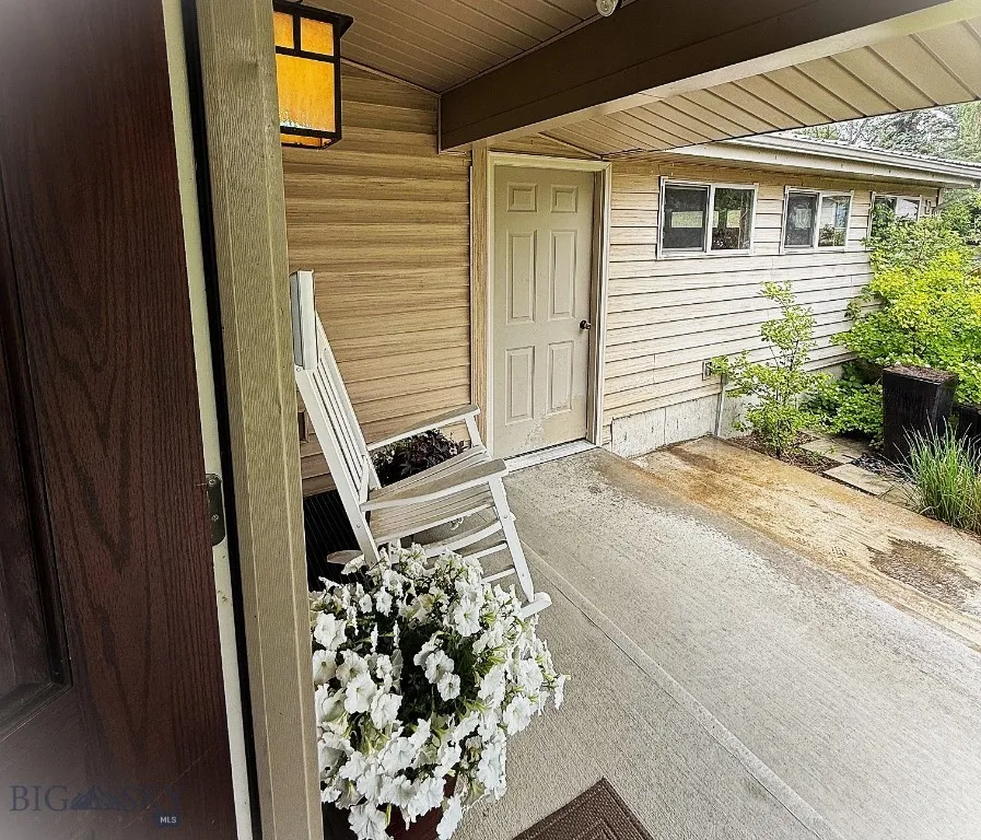 1416 W Gold Street, Butte, Montana 59701, Butte, Montana 59701, 5 Bedrooms Bedrooms, ,2 BathroomsBathrooms,Residential,For Sale,1416 W Gold Street, Butte, Montana 59701,403546