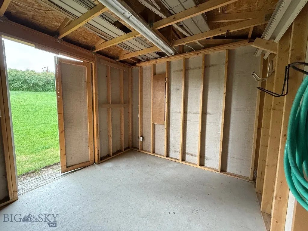 1416 W Gold Street, Butte, Montana 59701, Butte, Montana 59701, 5 Bedrooms Bedrooms, ,2 BathroomsBathrooms,Residential,For Sale,1416 W Gold Street, Butte, Montana 59701,403546