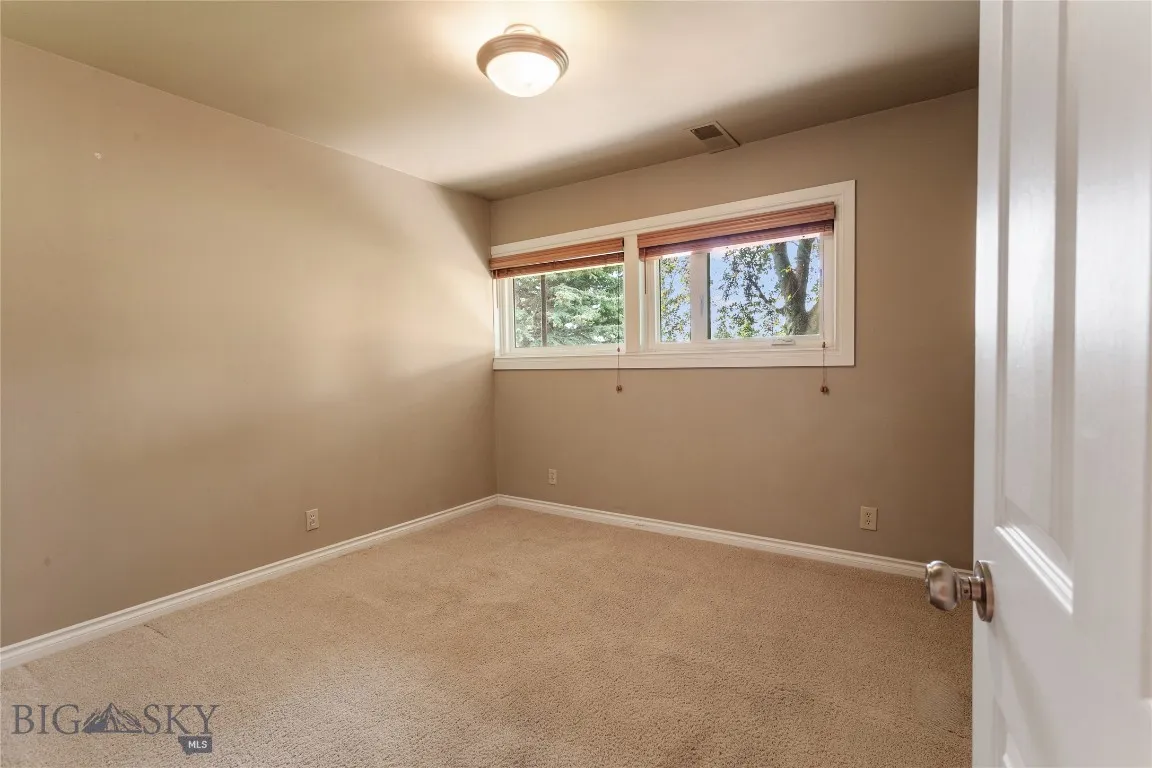 1416 W Gold Street, Butte, Montana 59701, Butte, Montana 59701, 5 Bedrooms Bedrooms, ,2 BathroomsBathrooms,Residential,For Sale,1416 W Gold Street, Butte, Montana 59701,403546