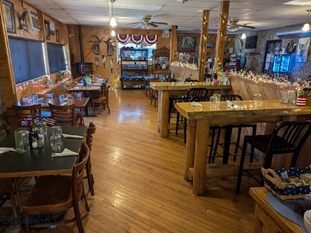 3 N Woodard Avenue, Absarokee, Montana 59001, Absarokee, Montana 59001, ,Commercial Sale,For Sale,3 N Woodard Avenue, Absarokee, Montana 59001,403352