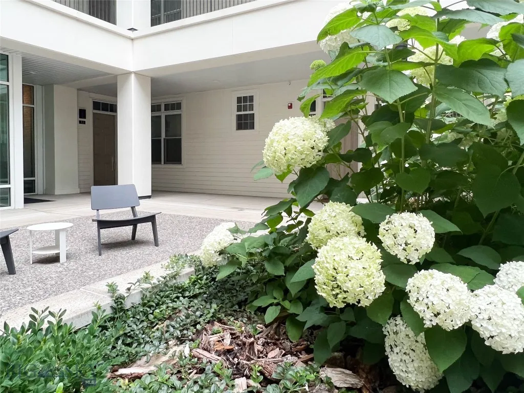 140 Village Crossing Way 1j, Bozeman, Montana 5971, Bozeman, Montana 59715, 2 Bedrooms Bedrooms, ,2 BathroomsBathrooms,Residential,For Sale,140 Village Crossing Way 1j, Bozeman, Montana 5971,403554